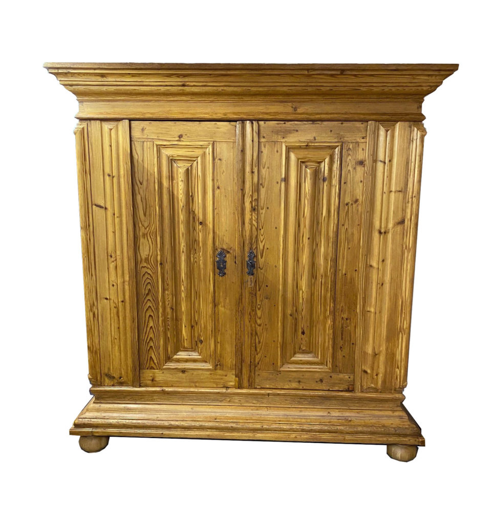 frankfurter-wellenschrank-nasenschrank-destique