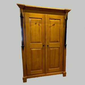 Weichholzschrank Biedermeier