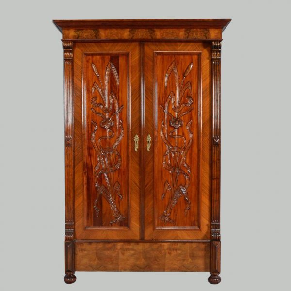 Kleider- / Garderobenschrank