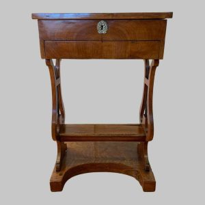 Biedermeier Nähtischchen