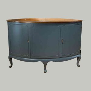 Vintage Bar