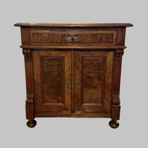 Kleine Kommode Mahagoni